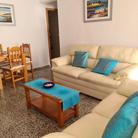 Apartamento En Pleno Centro De Nerja Luaran gambar