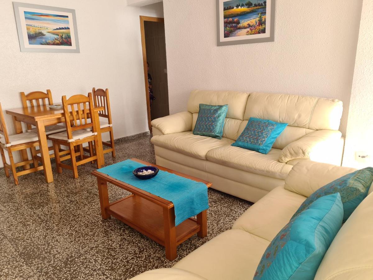 Apartamento En Pleno Centro De Nerja Luaran gambar