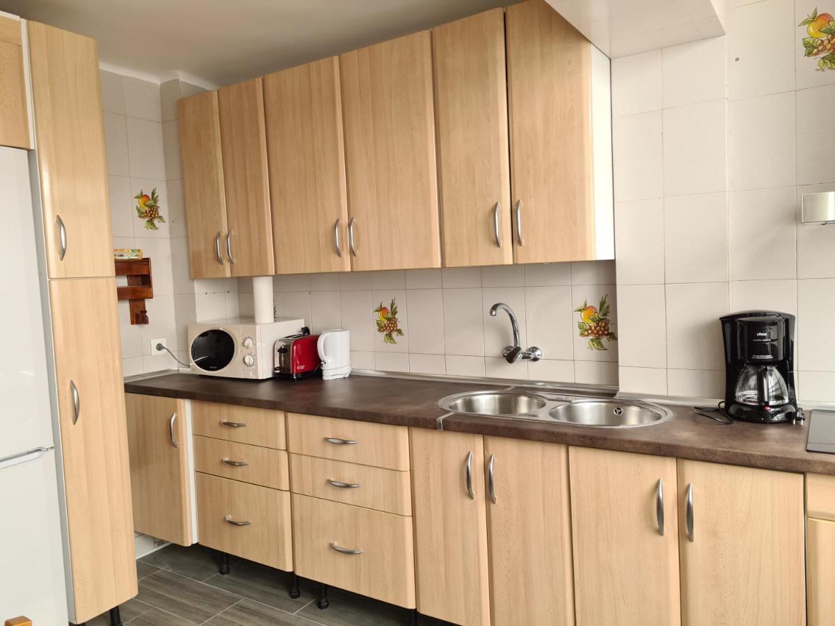 Apartamento En Pleno Centro De Nerja Luaran gambar